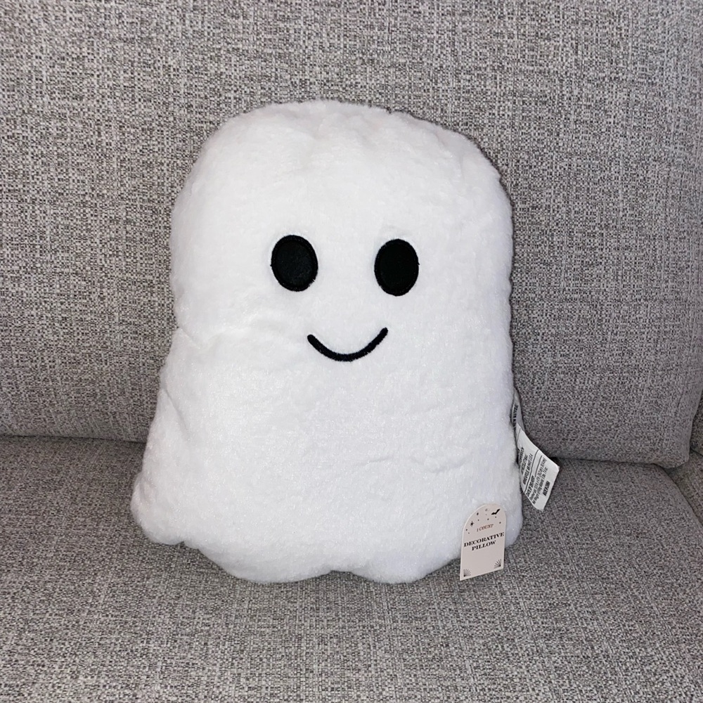 Target bullseye ghost pillow NWT 2024